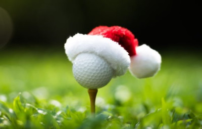 Christmas-gifts-for-golfers.jpg